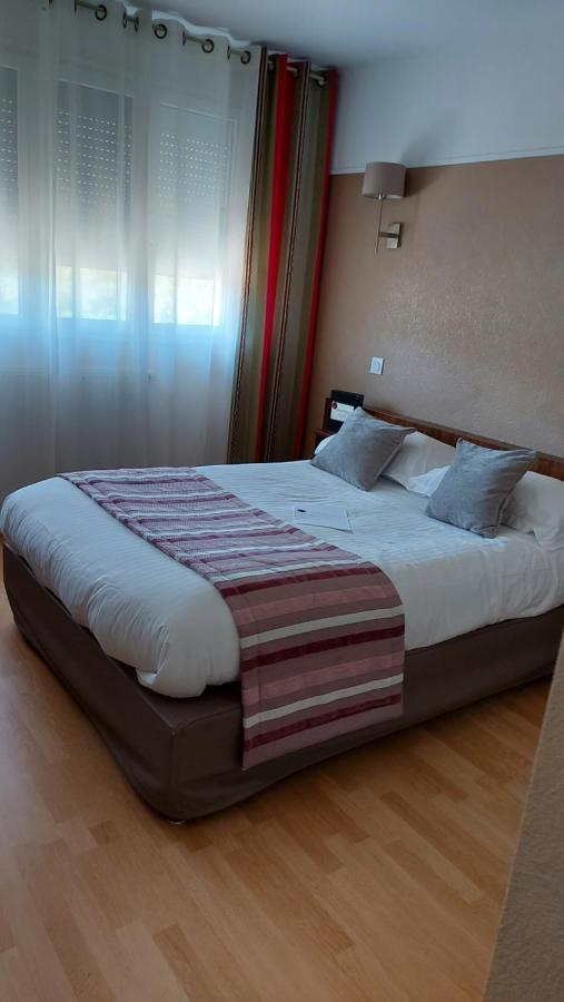 Hotel Brun Saint-Lattier Ngoại thất bức ảnh