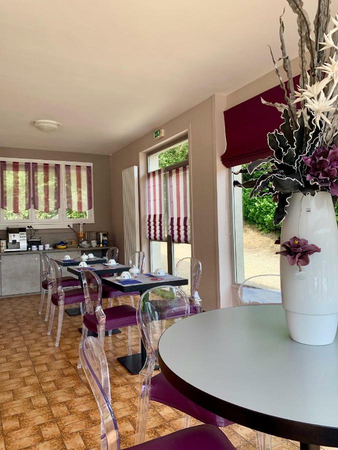 Hotel Brun Saint-Lattier Ngoại thất bức ảnh