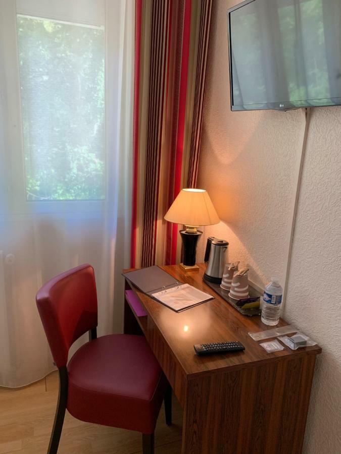 Hotel Brun Saint-Lattier Ngoại thất bức ảnh